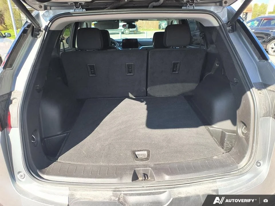 2024 Chevrolet Blazer - Image 11 of 19