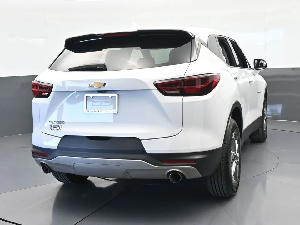 2024 Chevrolet Blazer - Image 5 of 12