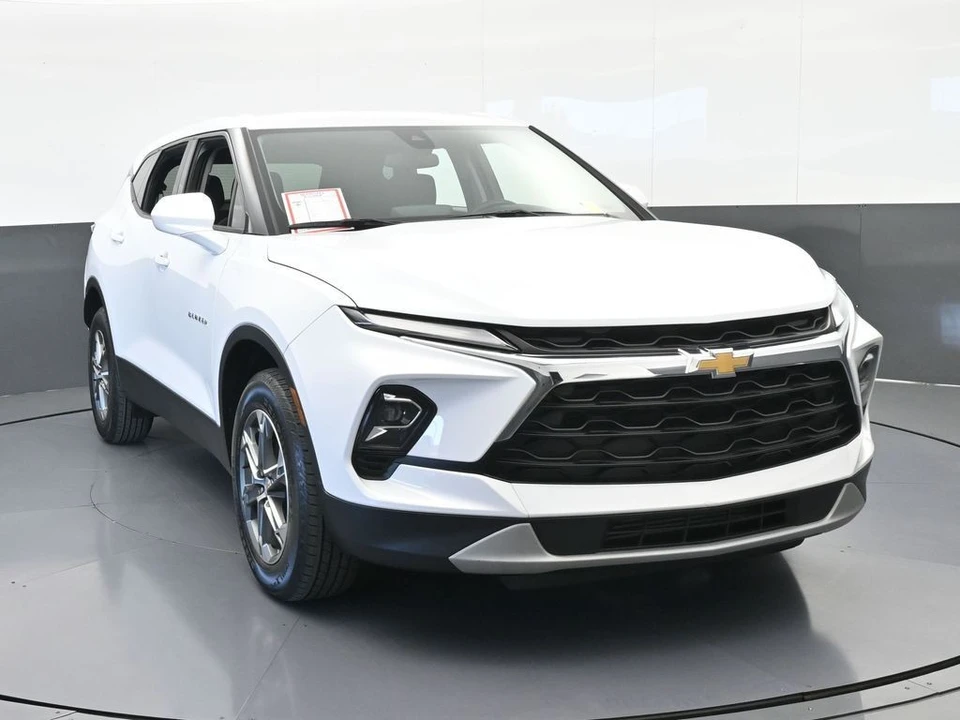 2024 Chevrolet Blazer - Image 9 of 12