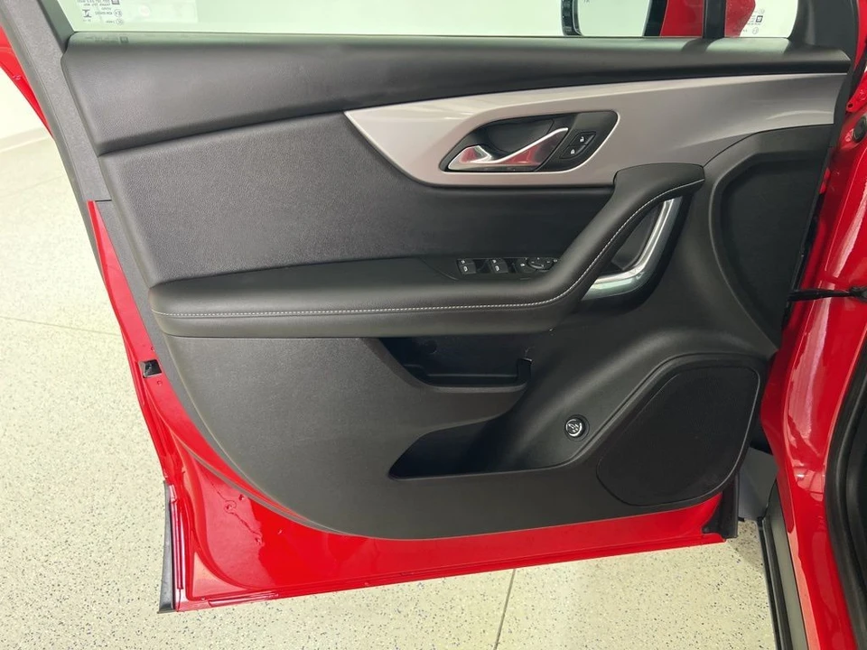 2024 Chevrolet Blazer - Image 19 of 21