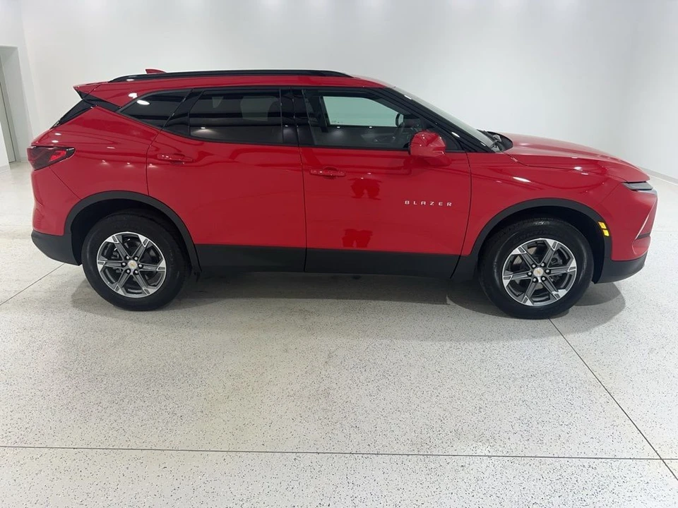 2024 Chevrolet Blazer - Image 6 of 21
