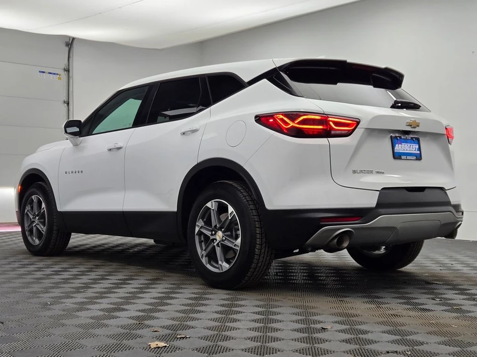 2024 Chevrolet Blazer - Image 12 of 12