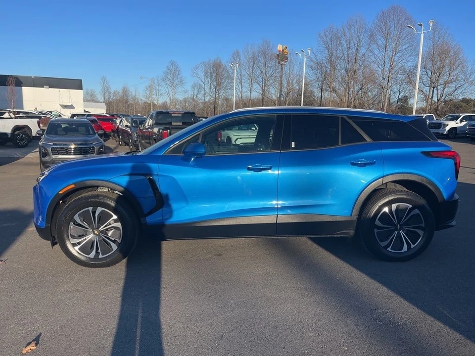 2024 Chevrolet Blazer - Image 2 of 21