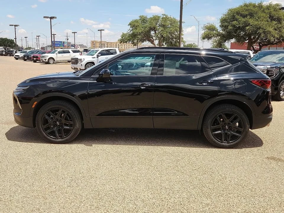 2024 Chevrolet Blazer - Image 3 of 16