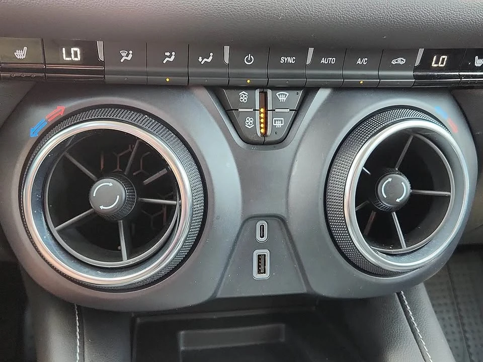 2024 Chevrolet Blazer - Image 14 of 16