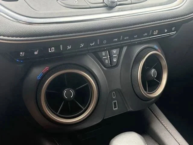 2024 Chevrolet Blazer - Image 15 of 16