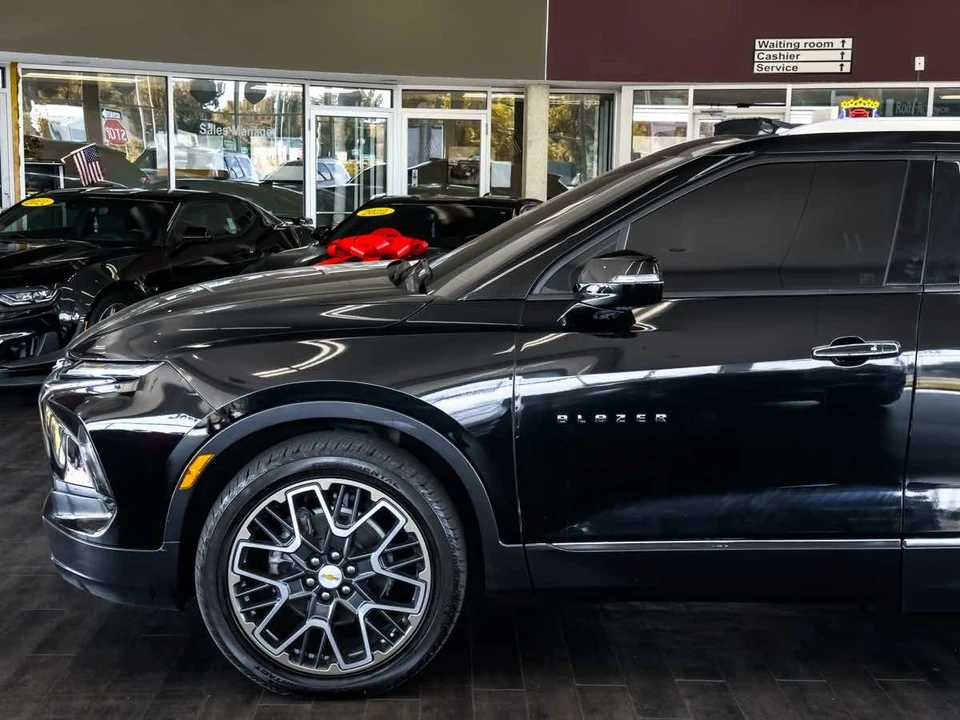 2024 Chevrolet Blazer - Image 10 of 21