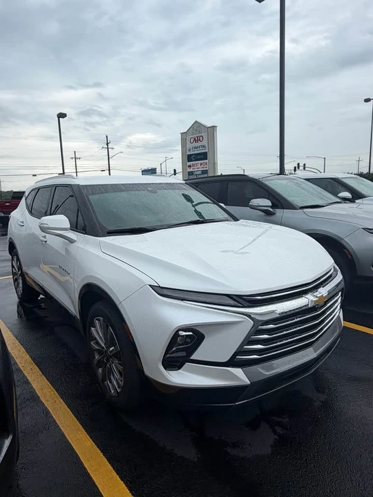 2024 Chevrolet Blazer - Image 2 of 7