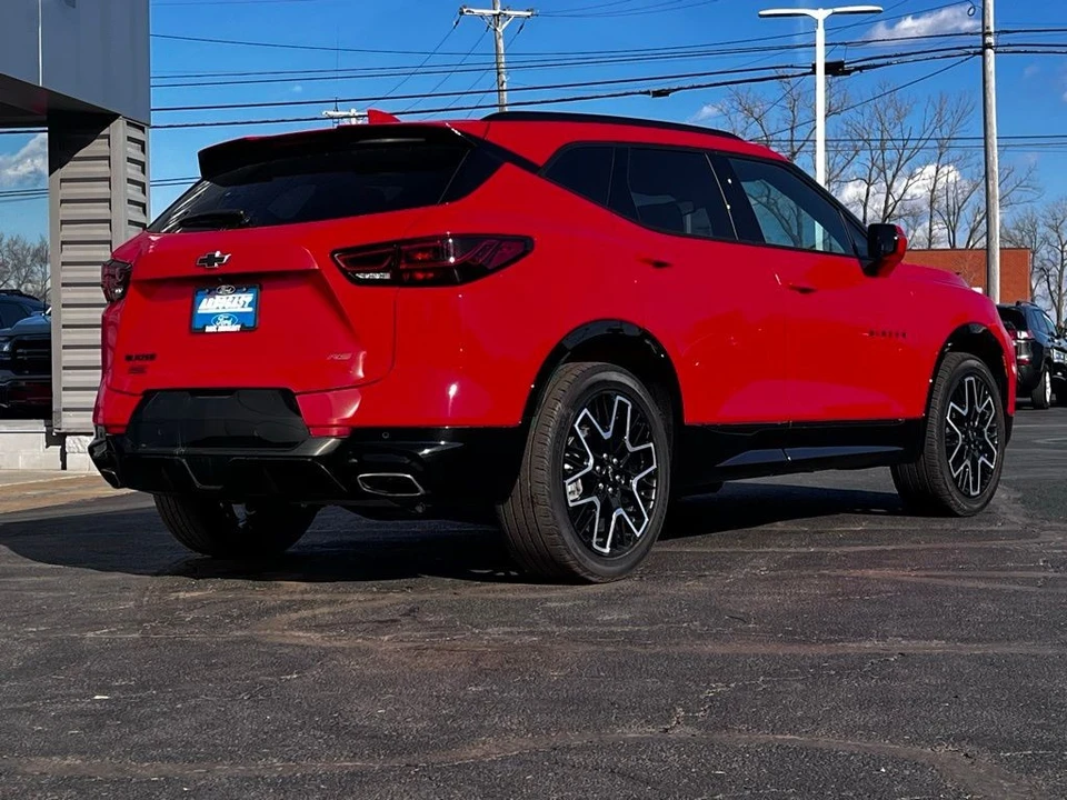2024 Chevrolet Blazer - Image 4 of 12