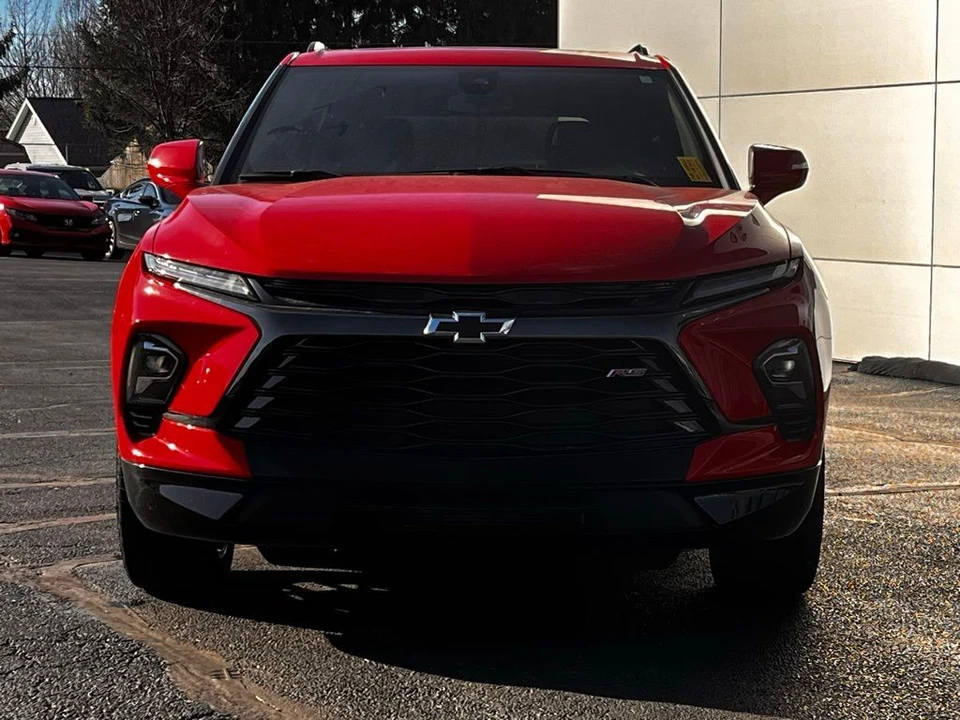 2024 Chevrolet Blazer - Image 10 of 12