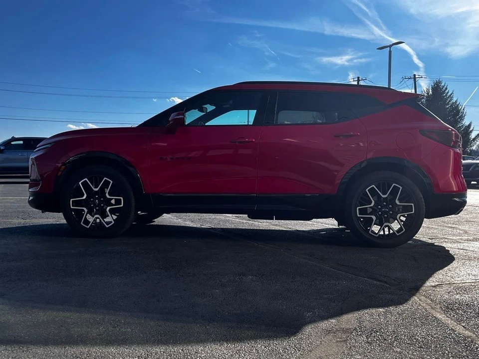 2024 Chevrolet Blazer - Image 8 of 12