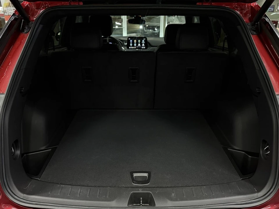 2024 Chevrolet Blazer - Image 24 of 31