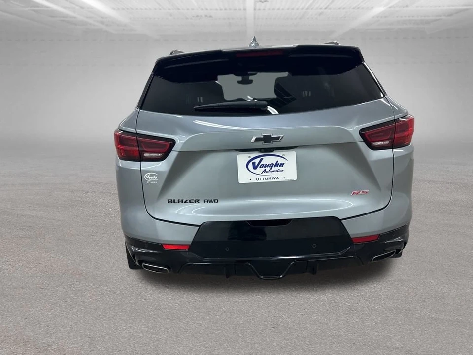 2024 Chevrolet Blazer - Image 11 of 12