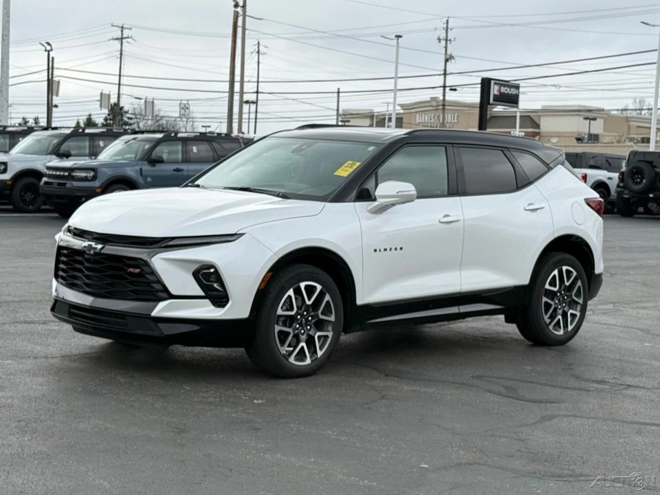 2024 Chevrolet Blazer - Image 7 of 12