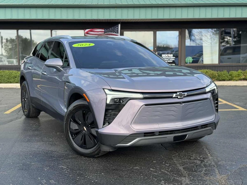2024 Chevrolet Blazer - Image 2 of 12