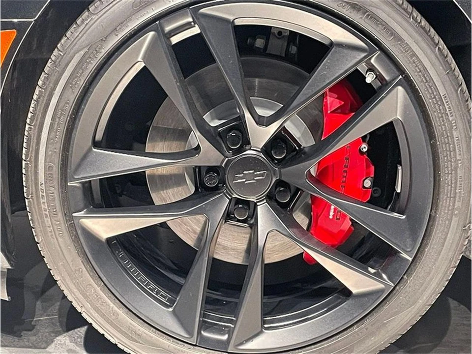 2024 Chevrolet Camaro 6th Gen - Image 15 of 31