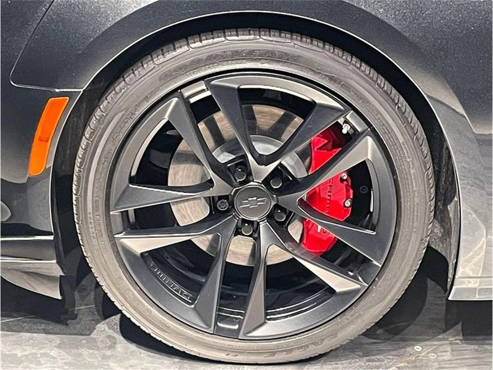 2024 Chevrolet Camaro 6th Gen - Image 14 of 31