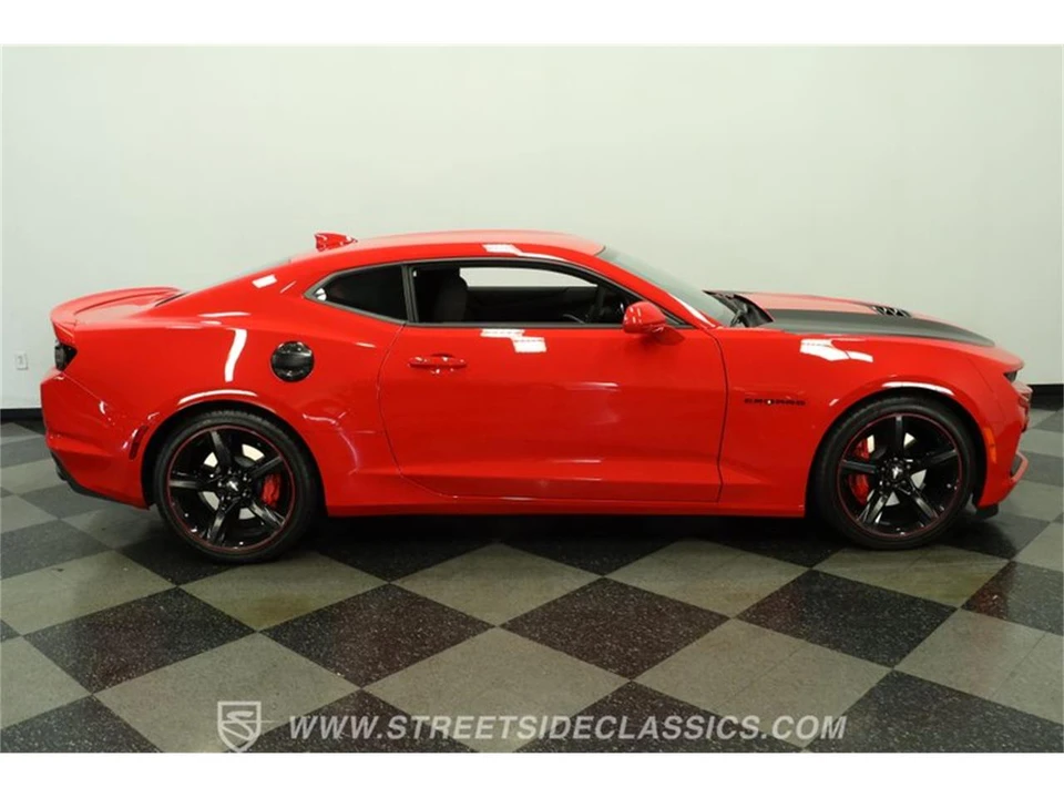 2024 Chevrolet Camaro 6th Gen - Image 13 of 31