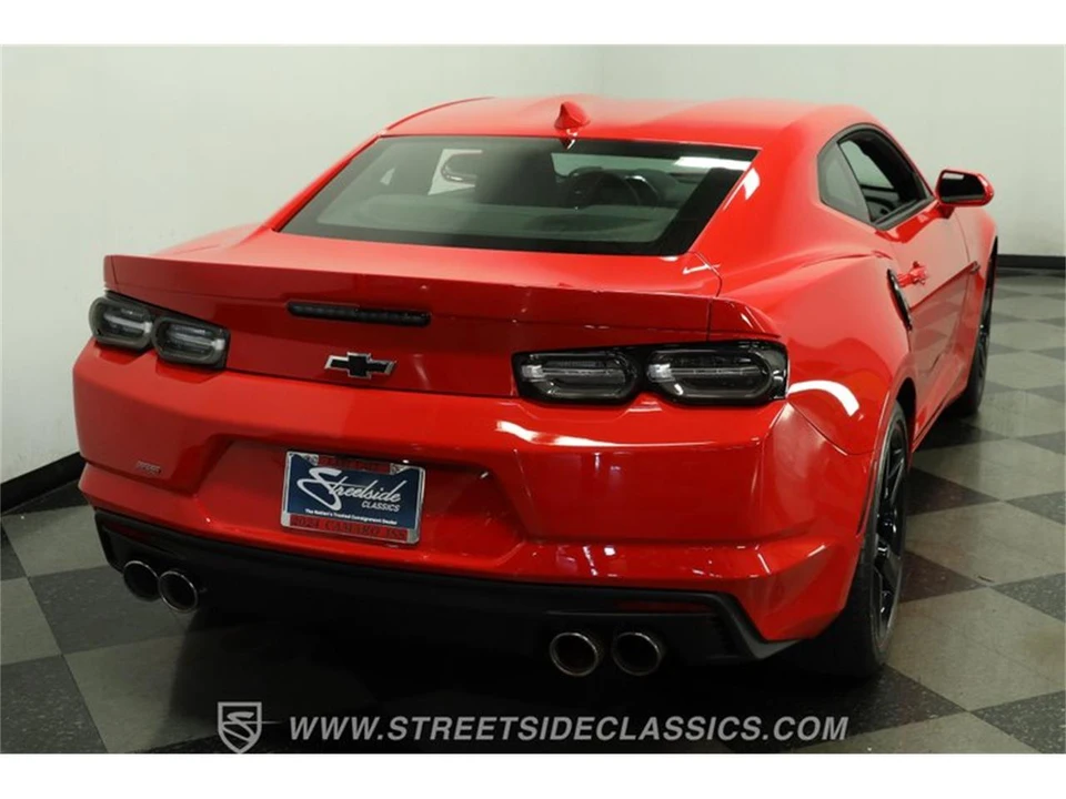 2024 Chevrolet Camaro 6th Gen - Image 10 of 31