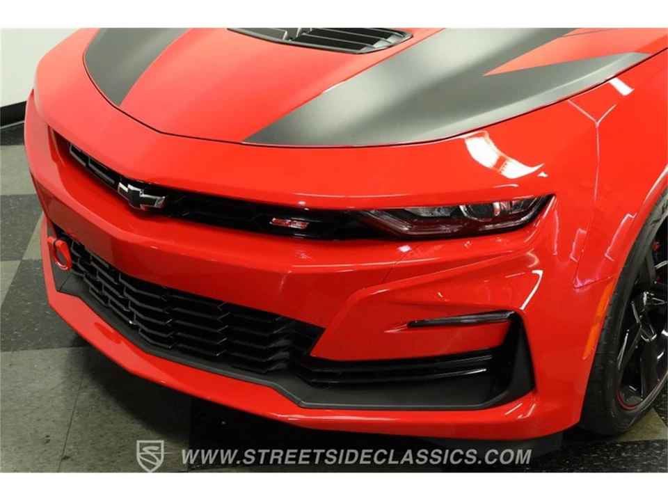 2024 Chevrolet Camaro 6th Gen - Image 19 of 31