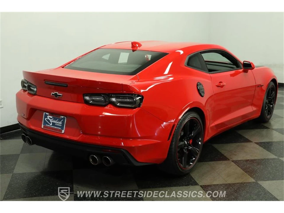 2024 Chevrolet Camaro 6th Gen - Image 11 of 31