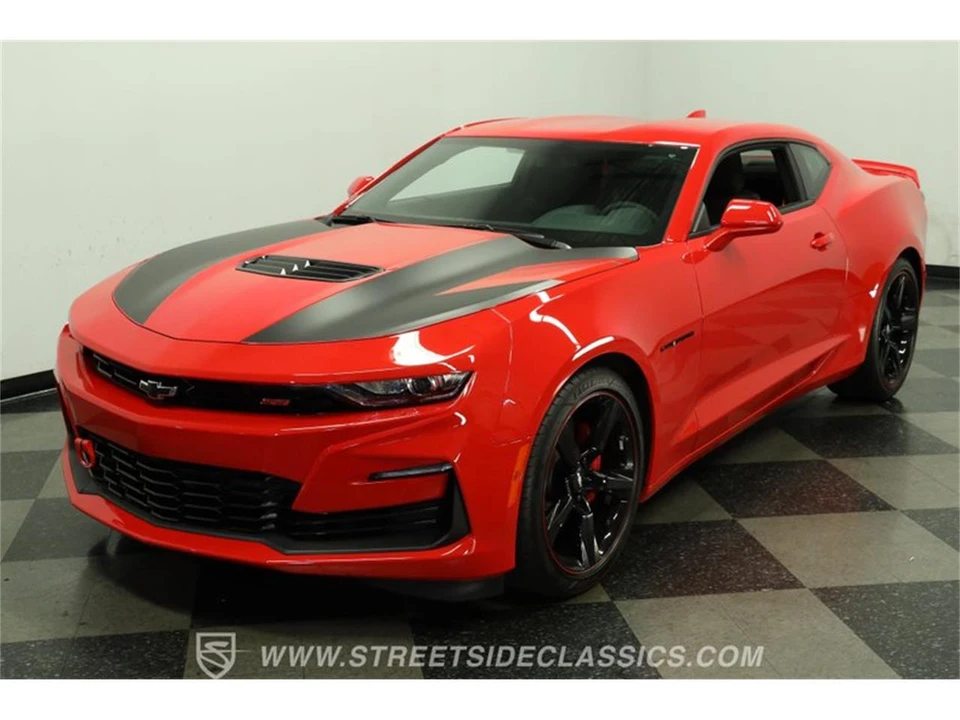 2024 Chevrolet Camaro 6th Gen - Image 18 of 31