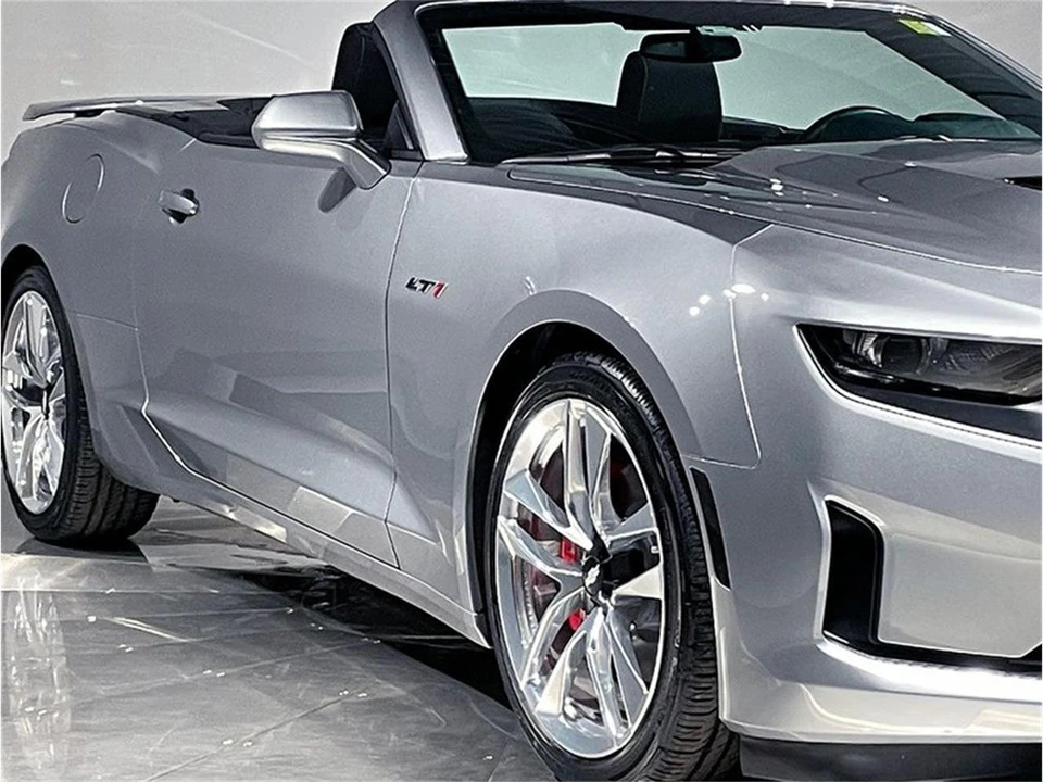 2024 Chevrolet Camaro 6th Gen - Image 17 of 31