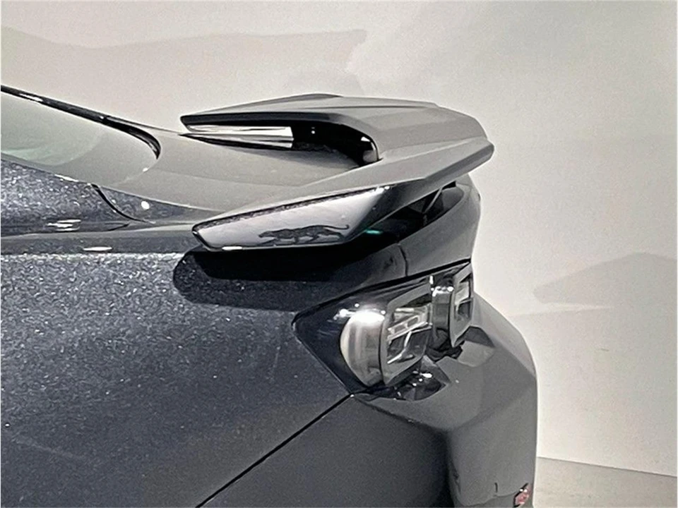2024 Chevrolet Camaro 6th Gen - Image 10 of 31