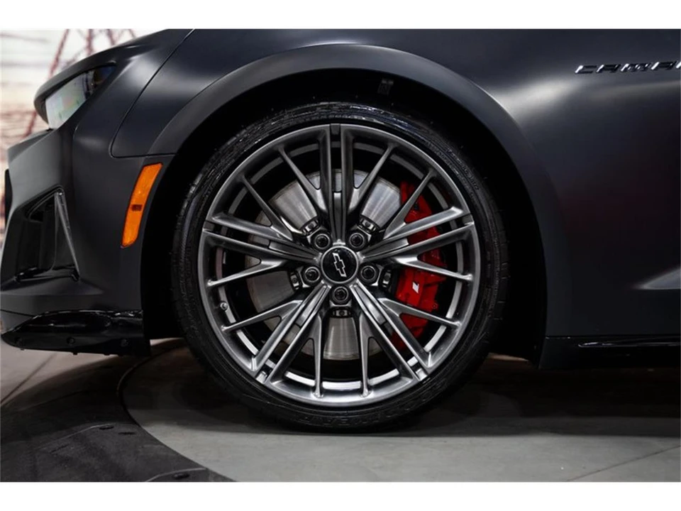 2024 Chevrolet Camaro 6th Gen - Image 10 of 26