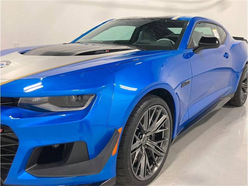 2024 Chevrolet Camaro 6th Gen - Image 19 of 31