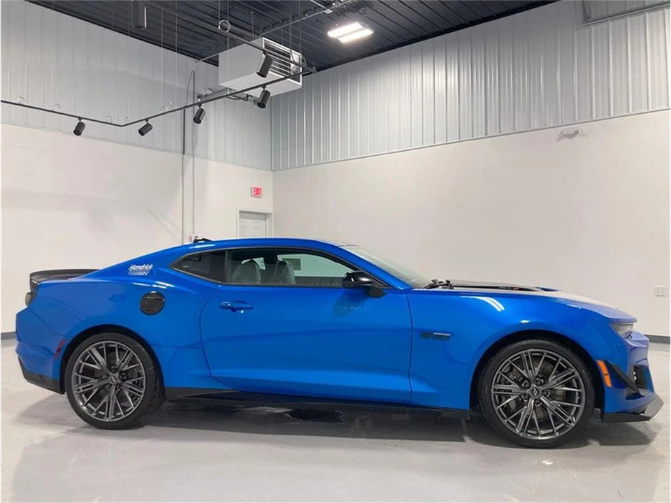 2024 Chevrolet Camaro 6th Gen - Image 8 of 31