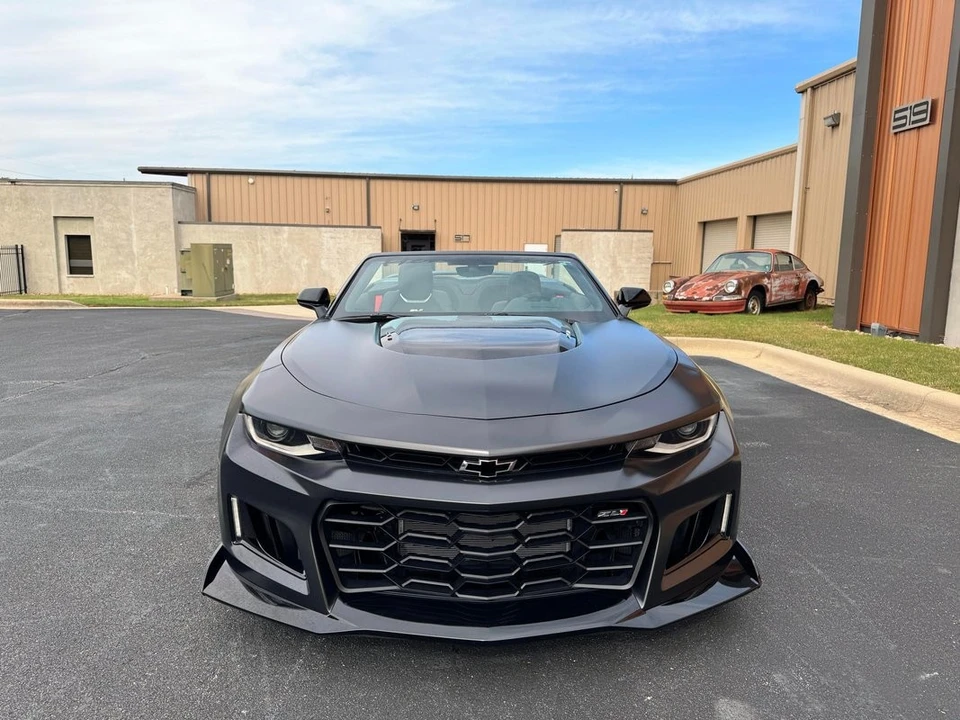 2024 Chevrolet Camaro - Image 21 of 31