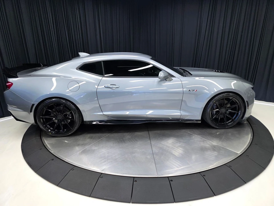 2024 Chevrolet Camaro 6th Gen - Image 19 of 31