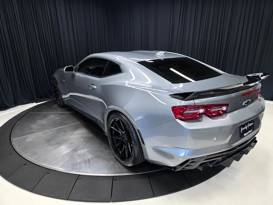 2024 Chevrolet Camaro 6th Gen - Image 15 of 31
