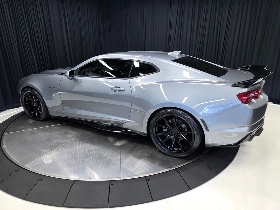 2024 Chevrolet Camaro 6th Gen - Image 14 of 31