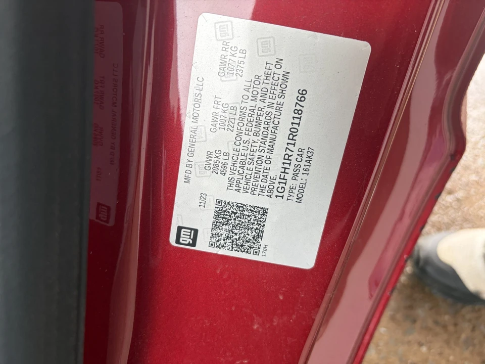 2024 Chevrolet - Image 2 of 17