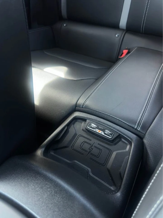 2024 Chevrolet Camaro SS 6th Gen - Image 17 of 19