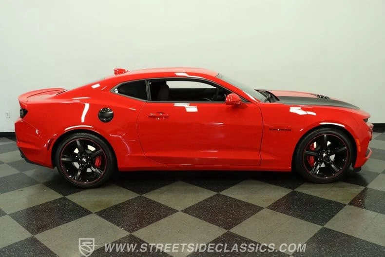 2024 Chevrolet Camaro SS 6th Gen - Image 11 of 31
