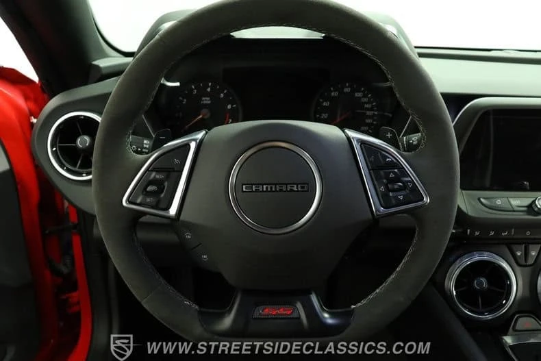 2024 Chevrolet Camaro SS 6th Gen - Image 23 of 31