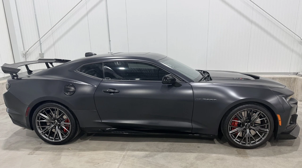 2024 Chevrolet Camaro ZL1 6th Gen - Image 5 of 31