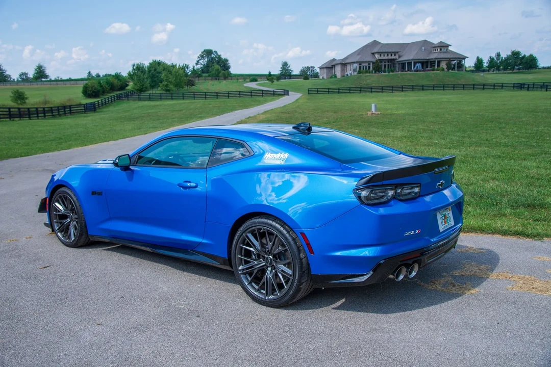 2024 Chevrolet Camaro ZL1 6th Gen - Image 2 of 31