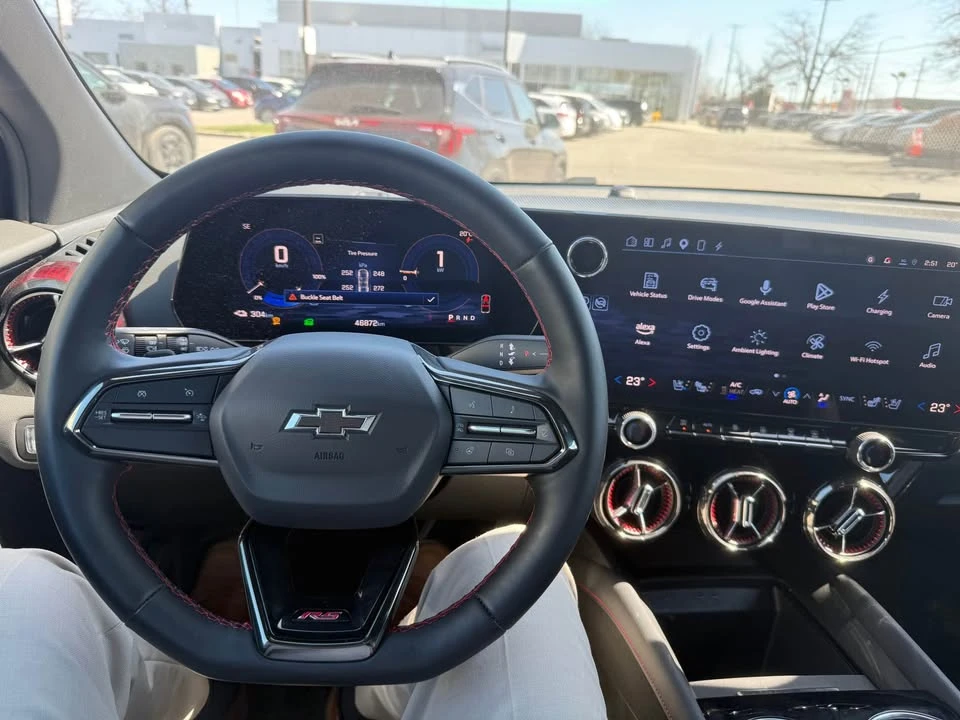 2024 Chevrolet Blazer - Image 13 of 14