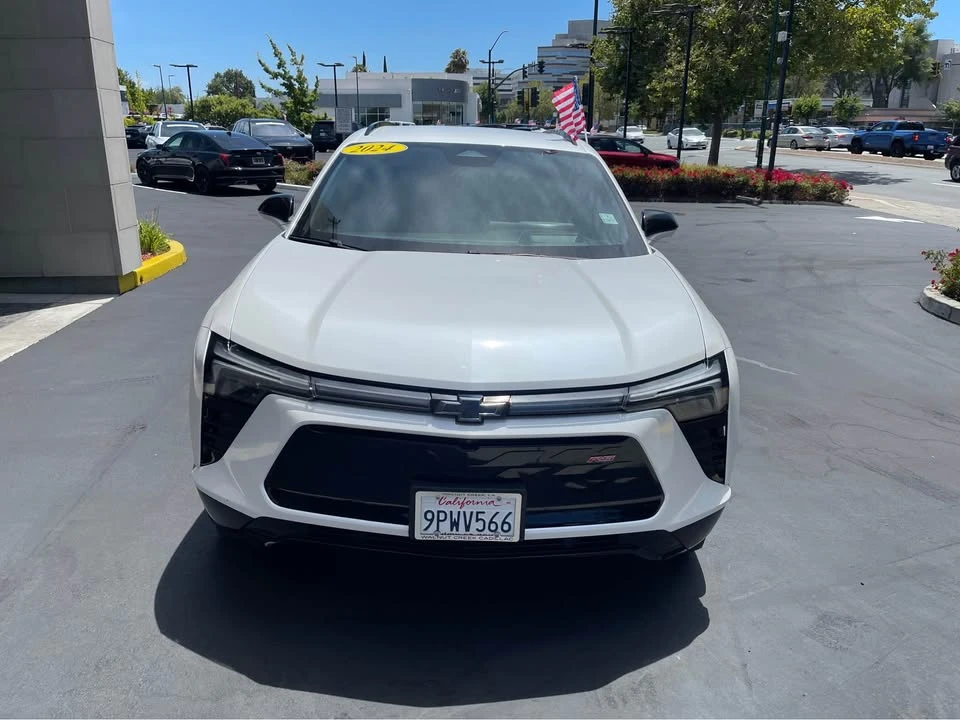 2024 Chevrolet Blazer - Image 2 of 6