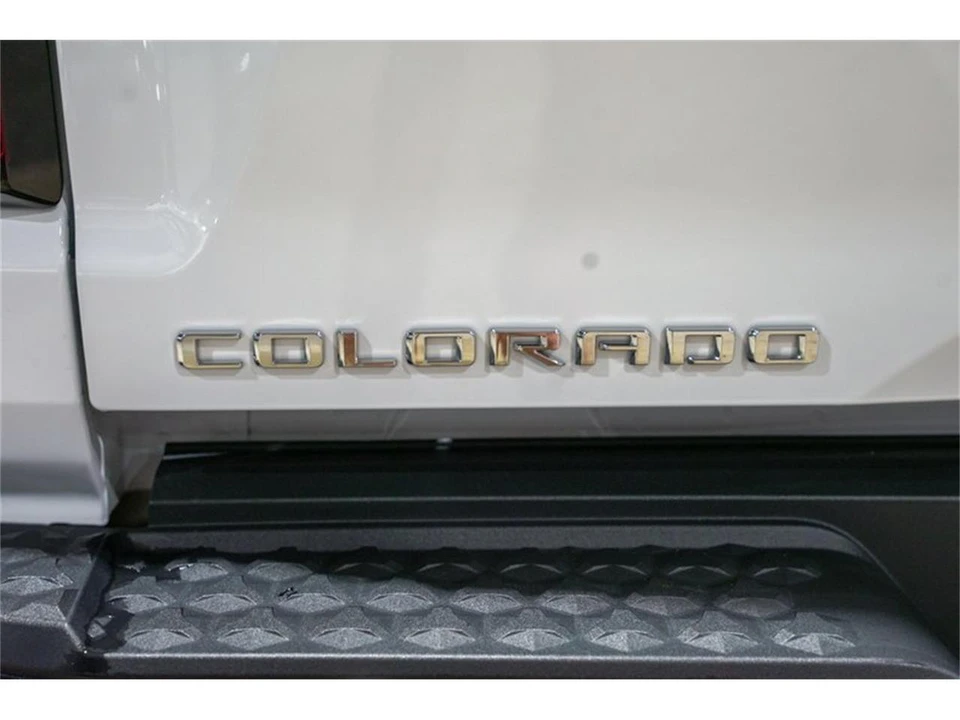 2024 Chevrolet Colorado 2nd Gen - Image 23 of 31