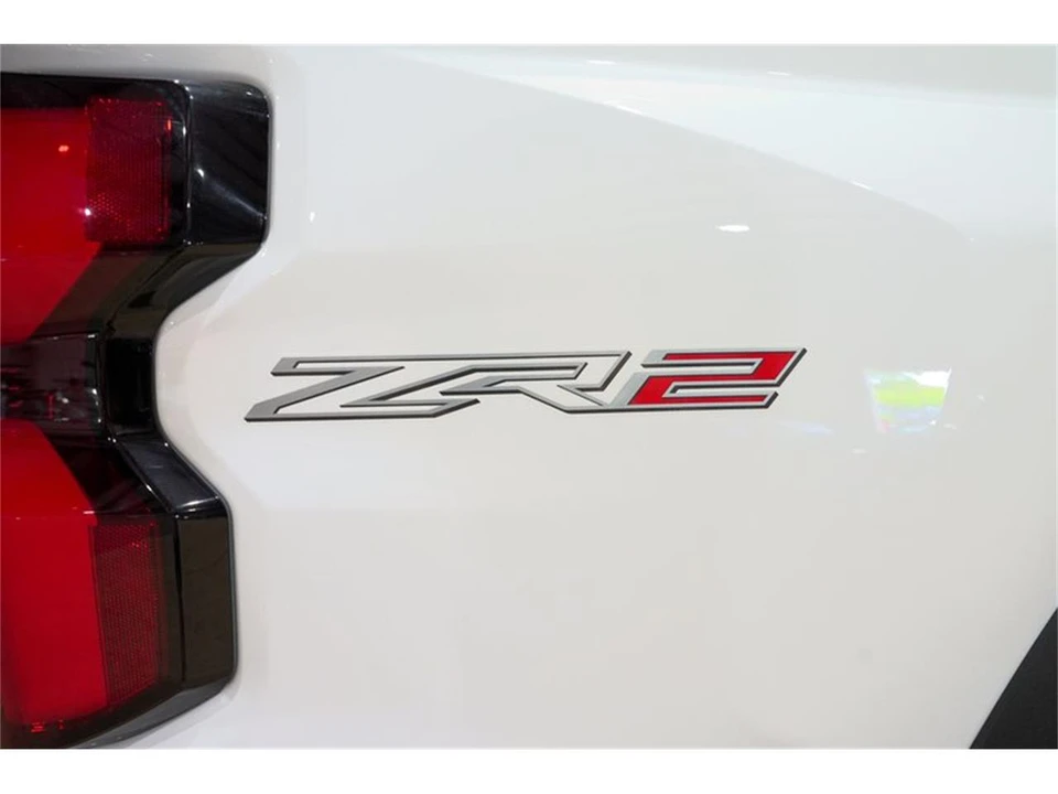 2024 Chevrolet Colorado 2nd Gen - Image 25 of 31
