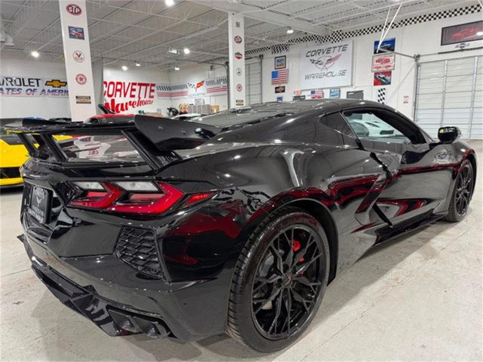 2024 Chevrolet Corvette C8 - Image 5 of 10
