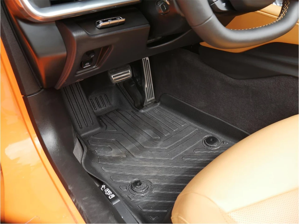 2024 Chevrolet Corvette C8 - Image 29 of 31