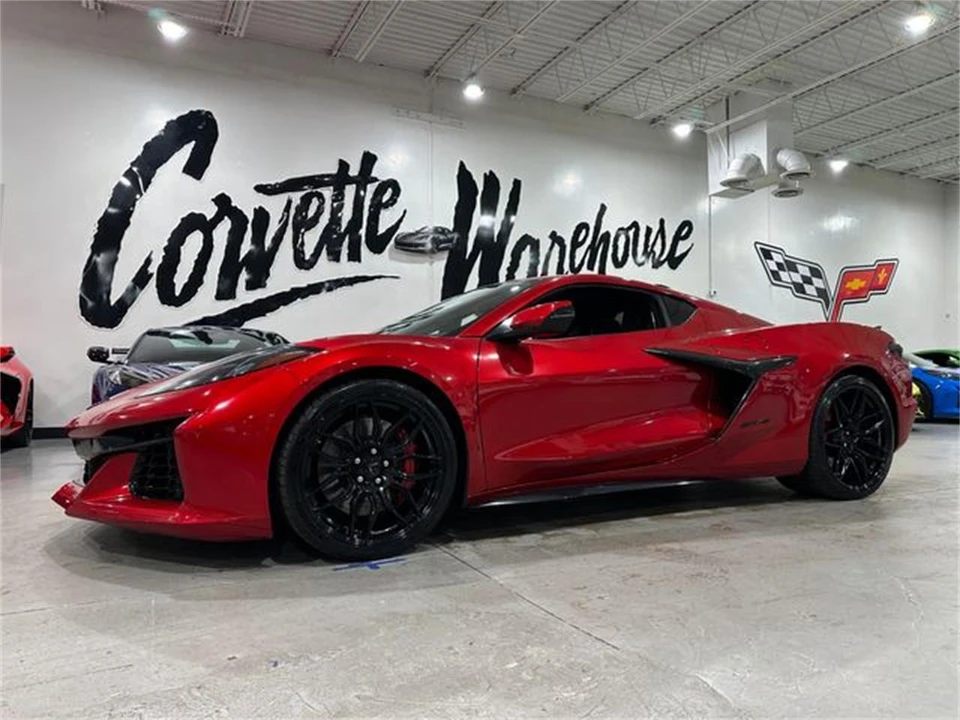 2024 Chevrolet Corvette C8 - Image 14 of 30