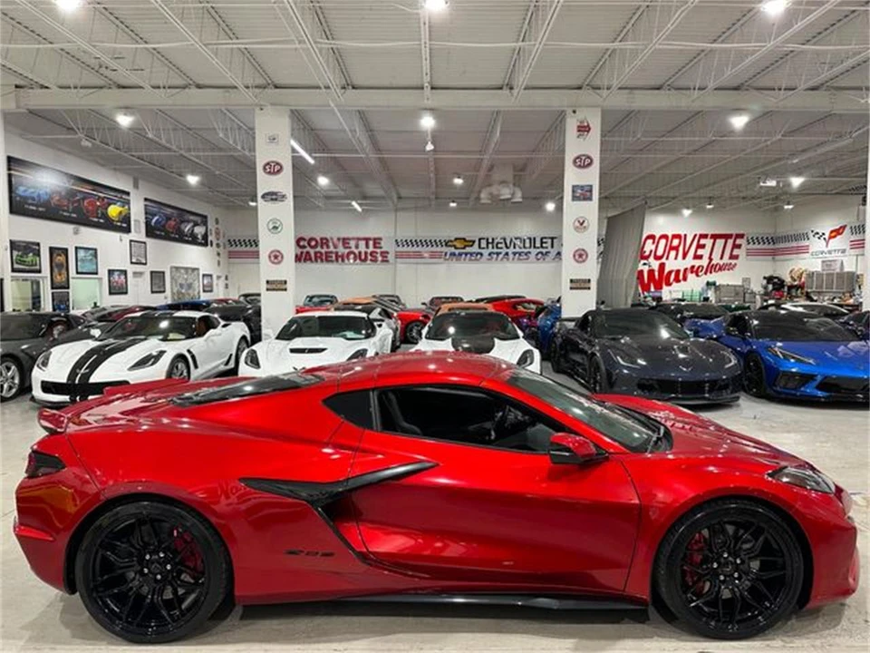 2024 Chevrolet Corvette C8 - Image 6 of 30