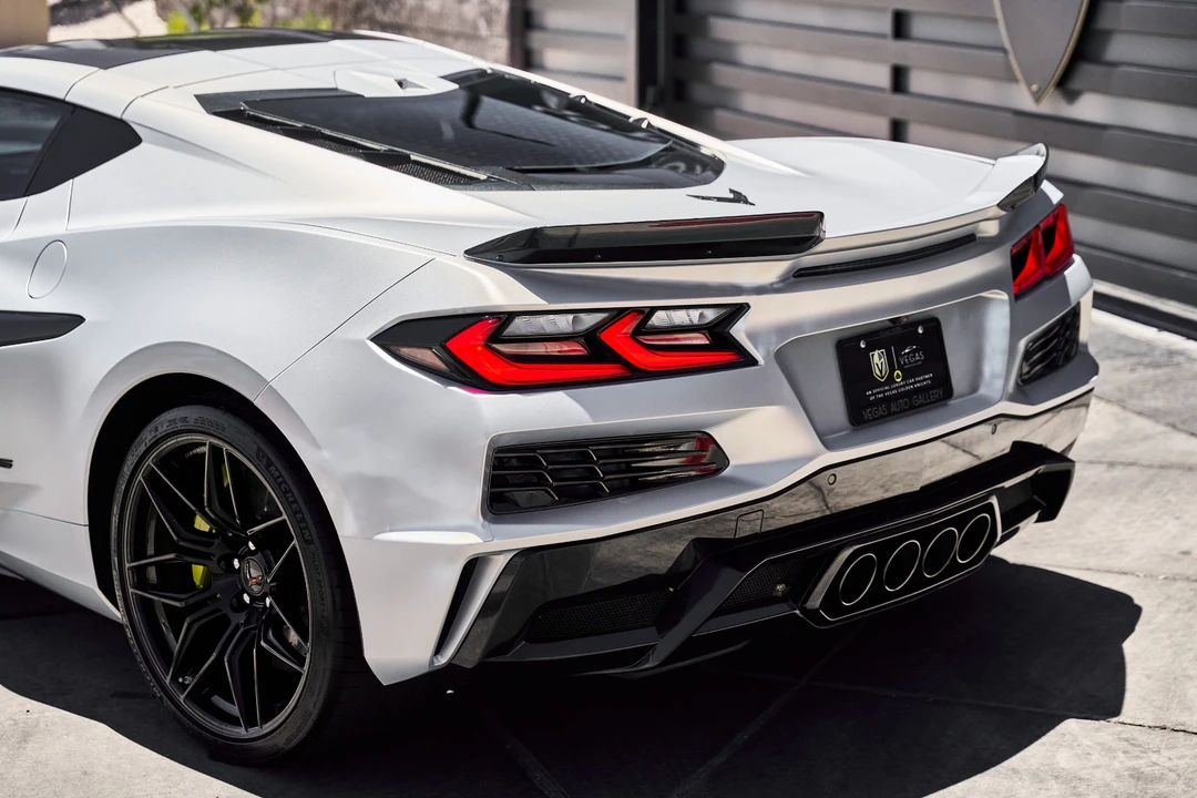 2024 Chevrolet Corvette - Image 13 of 31